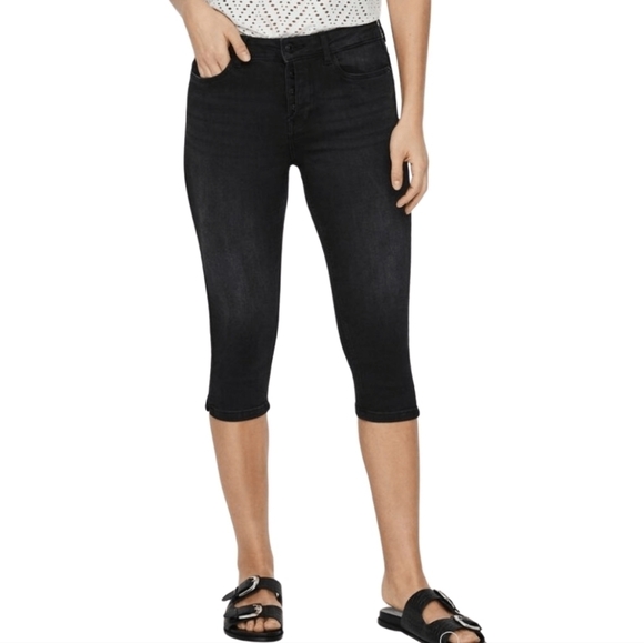 NWT Vero Moda Pedal Pusher Pants Size Size M in Dark Blue - Picture 2 of 11